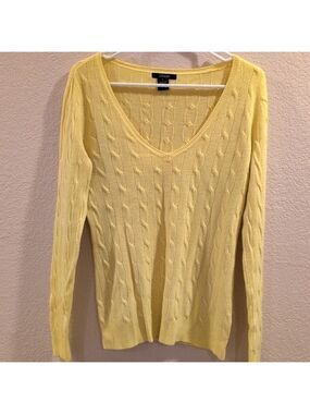 Strand V neck sweater, size Medium, yellow color,100% acrylic.GUC.